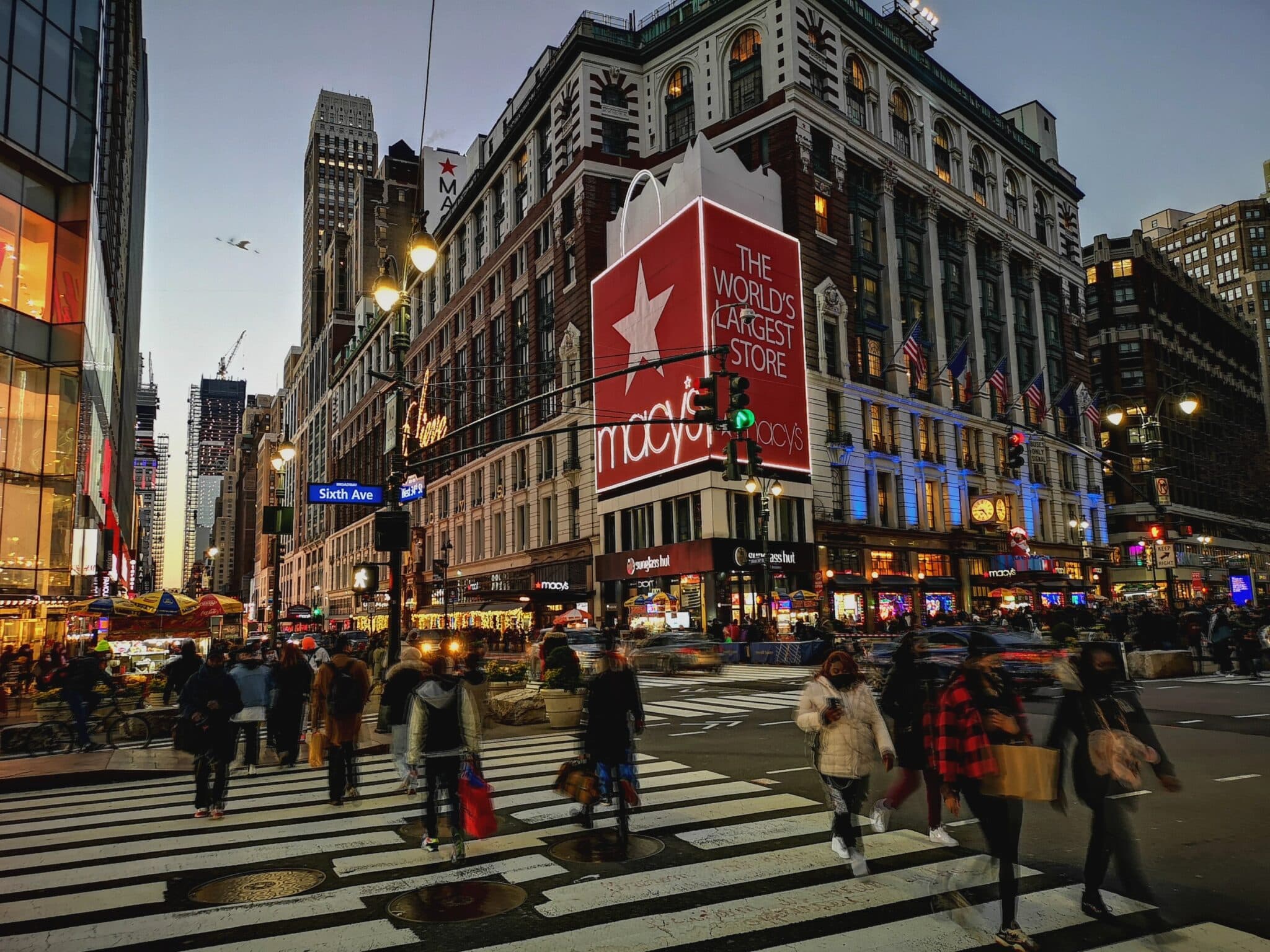 An image of a Macy's store.